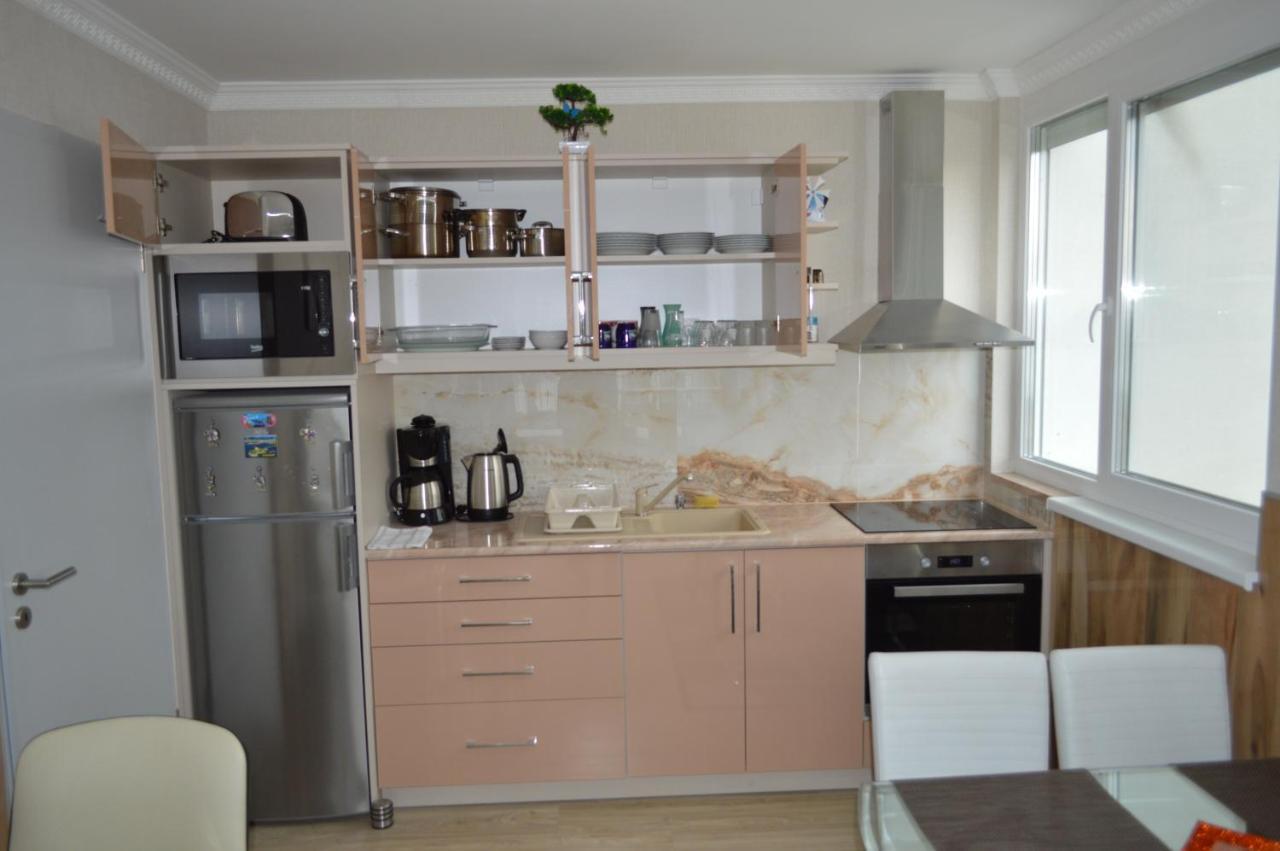 Appartamento Siofok Ezuestpart Granada 2 Koezvetlen Vizparti Apartman Esterno foto